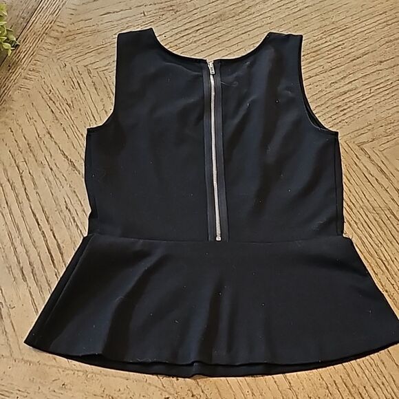 Loft lack peplum top size XS - Picture 3 of 4